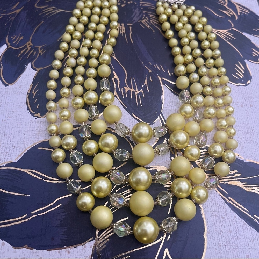 Vintage Chunky Yellow Pearl Gold Tone and Sparkly AB 5 Strand Necklace JAPAN A3 - Picture 2 of 14